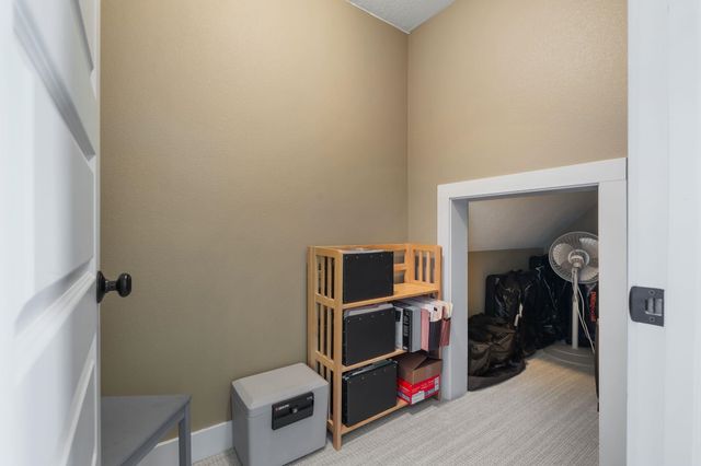 1323 S Lilac Ln, Liberty Lake, WA 99019