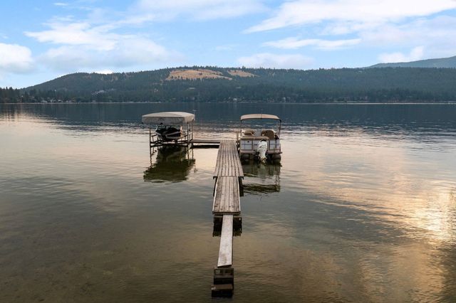 1323 S Lilac Ln, Liberty Lake, WA 99019