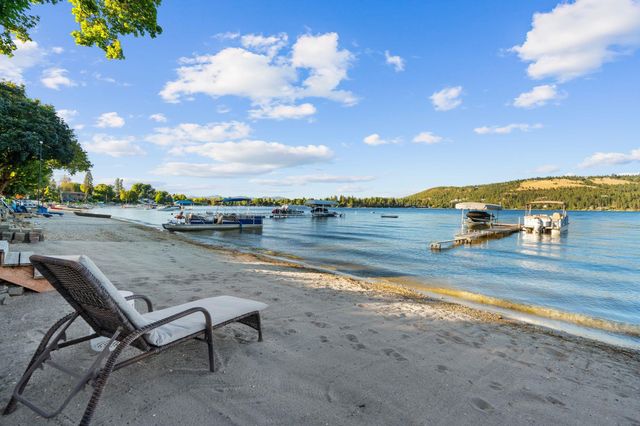 1323 S Lilac Ln, Liberty Lake, WA 99019