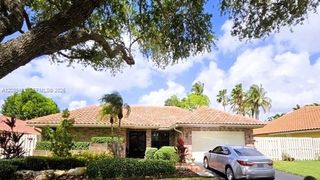 14481 Hickory Court, Davie, FL 33325