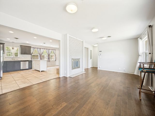 1825 Emery Street, Denton, TX 76201