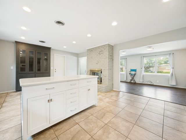 1825 Emery Street, Denton, TX 76201