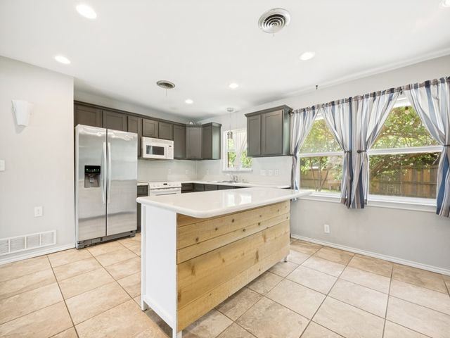 1825 Emery Street, Denton, TX 76201