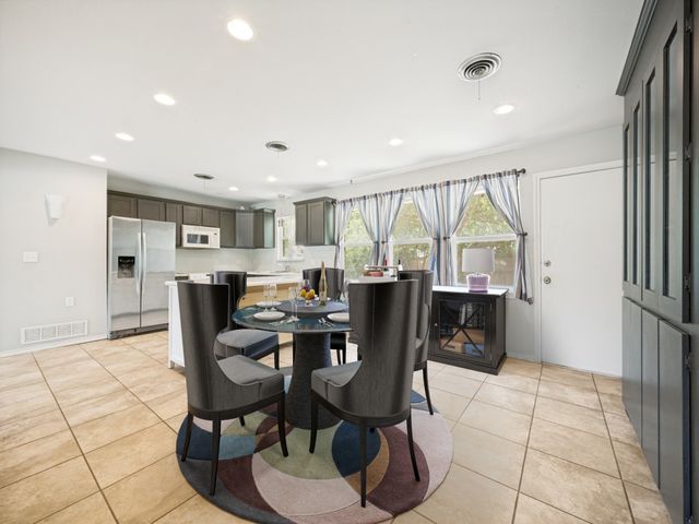 1825 Emery Street, Denton, TX 76201