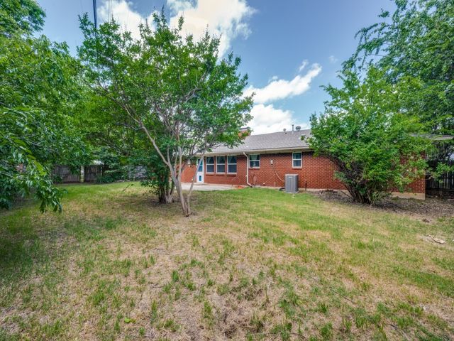 1825 Emery Street, Denton, TX 76201