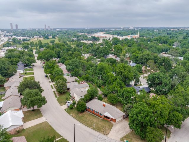 1825 Emery Street, Denton, TX 76201