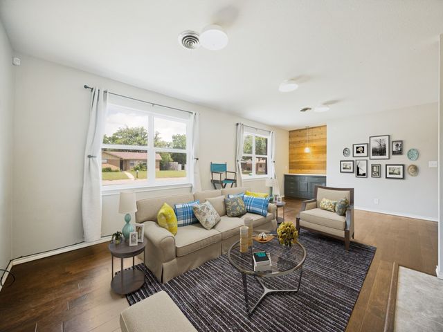 1825 Emery Street, Denton, TX 76201