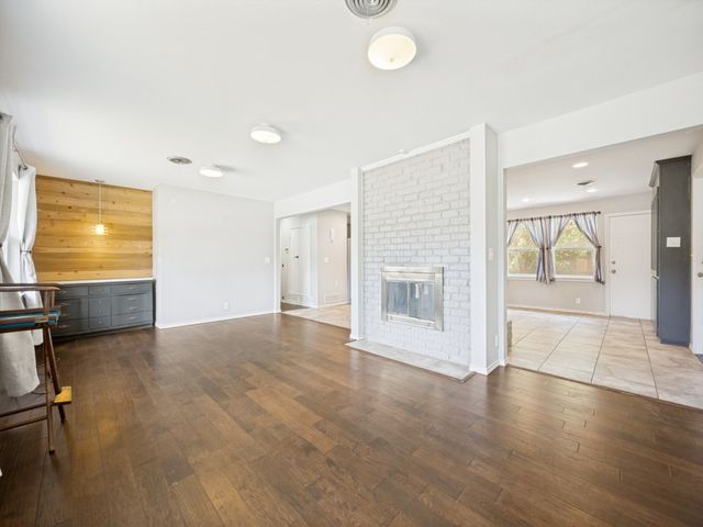 1825 Emery Street, Denton, TX 76201