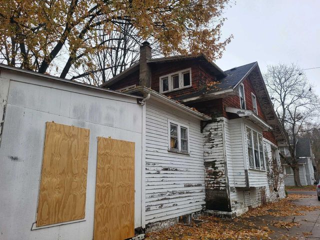 2012 March Street, Kalamazoo City, MI 49001