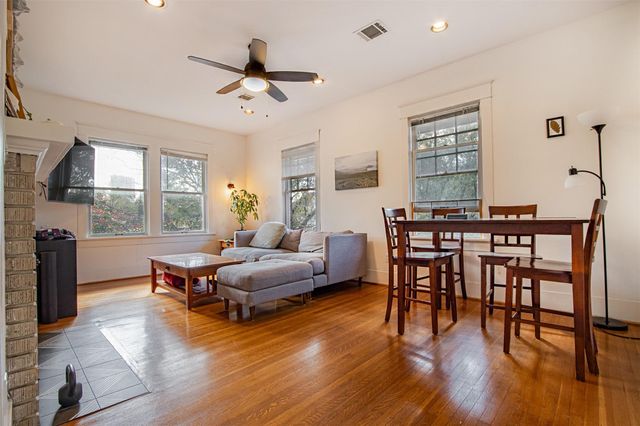 528 Hawthorne Street, Houston, TX 77006