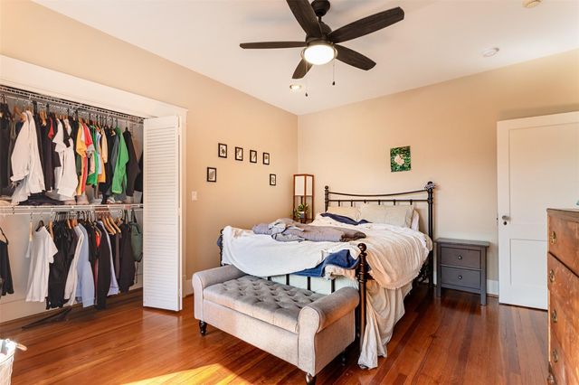 528 Hawthorne Street, Houston, TX 77006