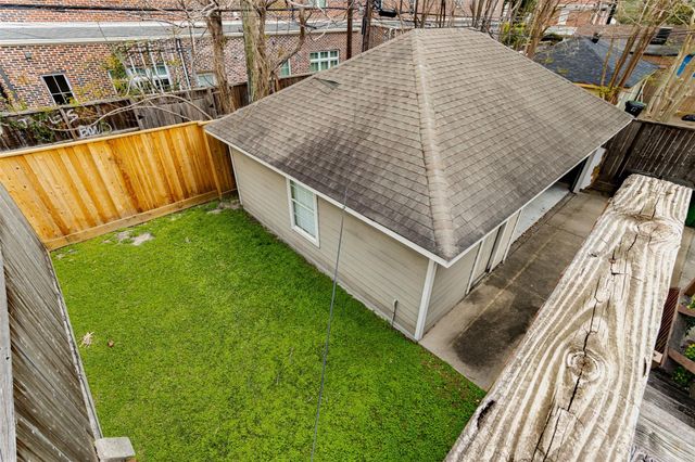 528 Hawthorne Street, Houston, TX 77006