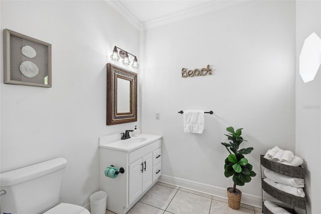 4006 5TH AVENUE, Holmes Beach, FL 34217