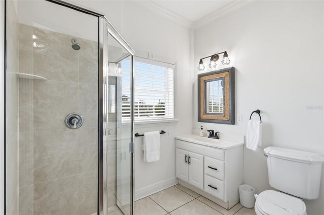 4006 5TH AVENUE, Holmes Beach, FL 34217