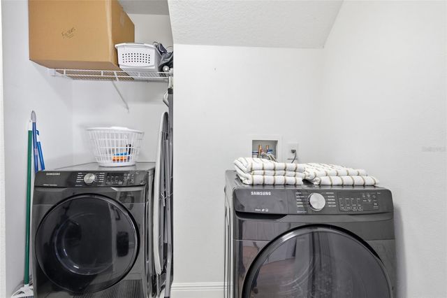 4006 5TH AVENUE, Holmes Beach, FL 34217