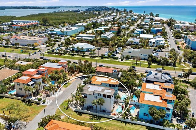 4006 5TH AVENUE, Holmes Beach, FL 34217
