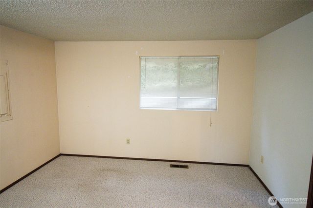 12940 Elm Avenue NW, Poulsbo, WA 98370