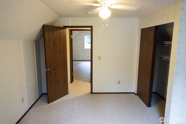 12940 Elm Avenue NW, Poulsbo, WA 98370