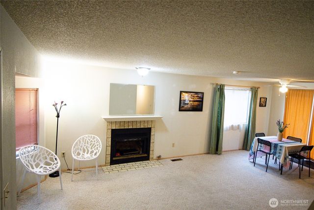 12940 Elm Avenue NW, Poulsbo, WA 98370