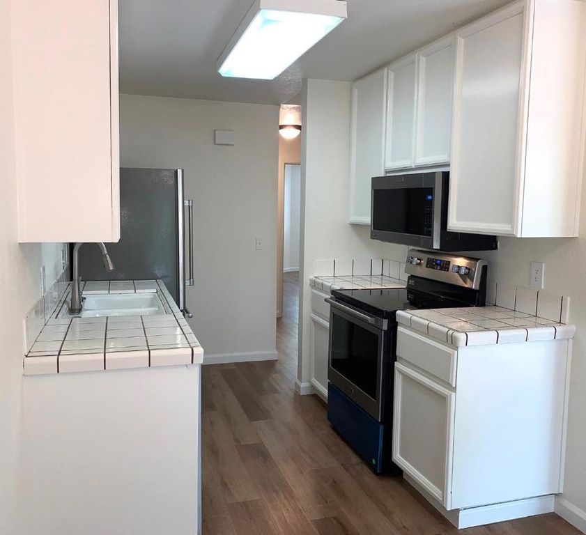 Image 14 of property listing at 1672 Branham Park Place, San Jose, CA 95118