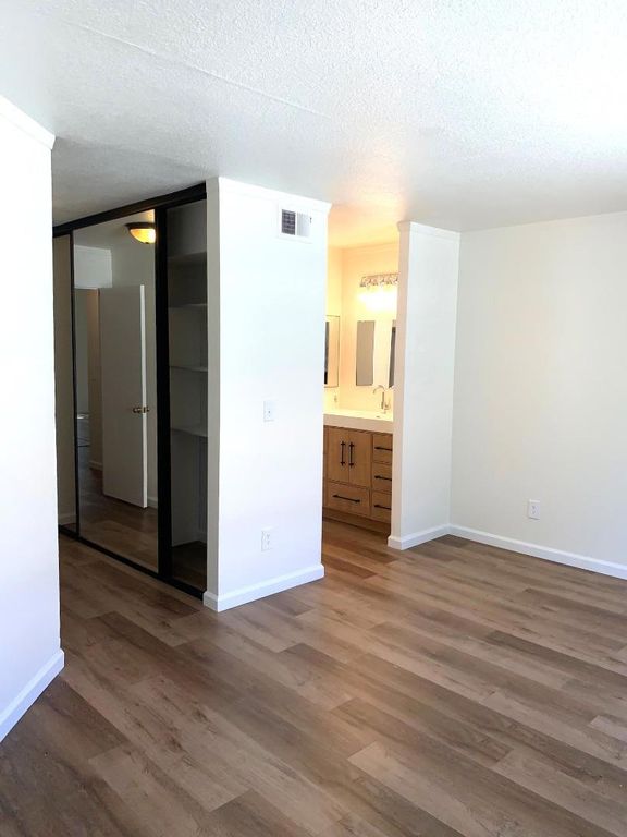 Image 17 of property listing at 1672 Branham Park Place, San Jose, CA 95118