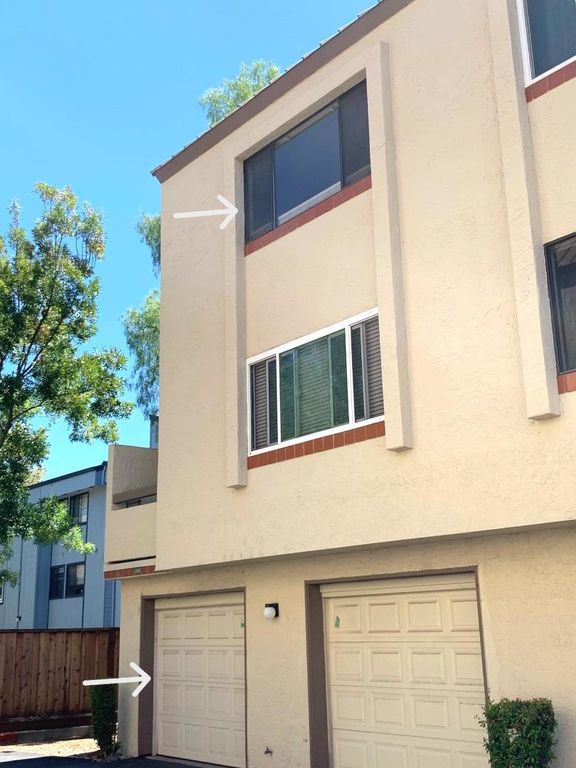 Image 2 of property listing at 1672 Branham Park Place, San Jose, CA 95118