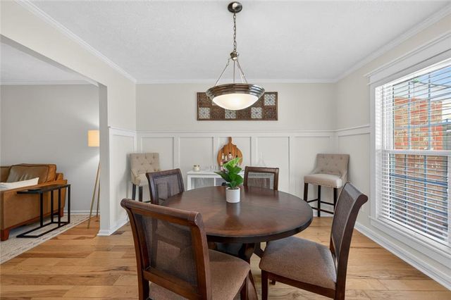 9 Scotland Place NW, Atlanta, GA 30318