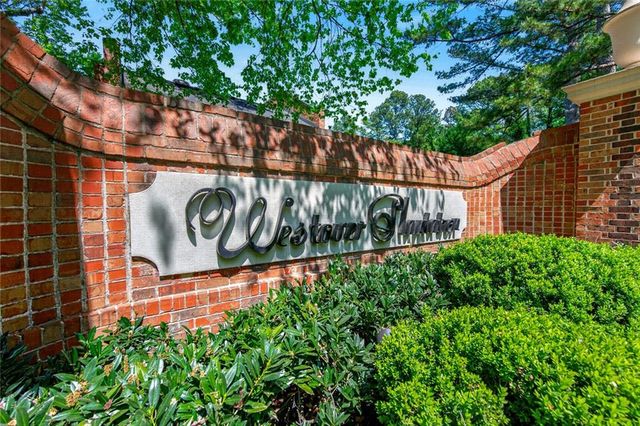9 Scotland Place NW, Atlanta, GA 30318
