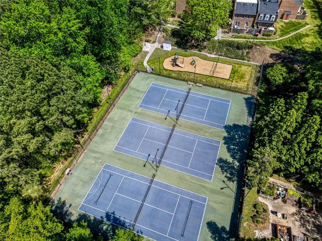 9 Scotland Place NW, Atlanta, GA 30318