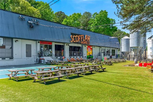 9 Scotland Place NW, Atlanta, GA 30318