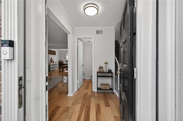 9 Scotland Place NW, Atlanta, GA 30318