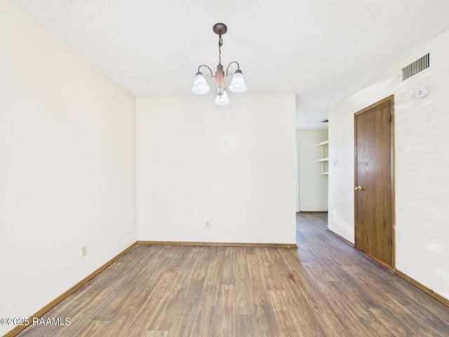 201 High Meadows Boulevard 220, Lafayette, LA 70507