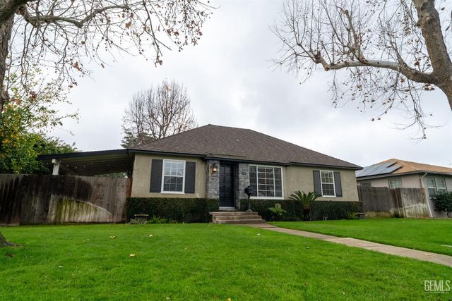 3029 Spruce Street, Bakersfield, CA 93301