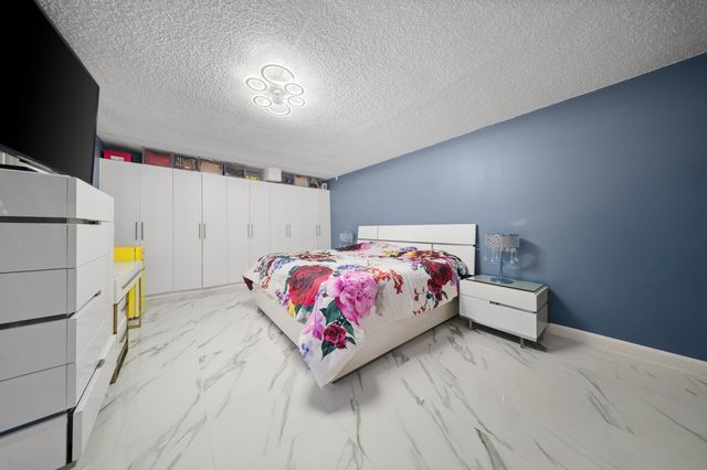 1524 FOREST LAKES Circle A, West Palm Beach, FL 33406