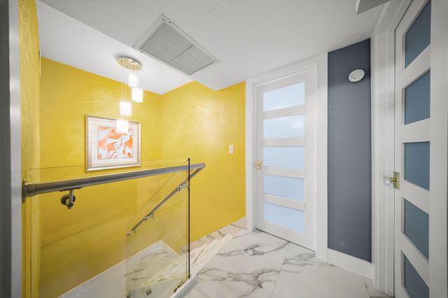 1524 FOREST LAKES Circle A, West Palm Beach, FL 33406