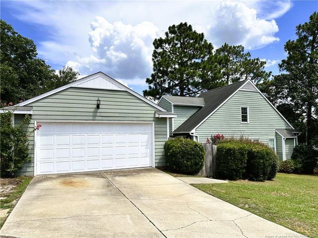 2940 Amelia Drive, Fayetteville, NC 28304