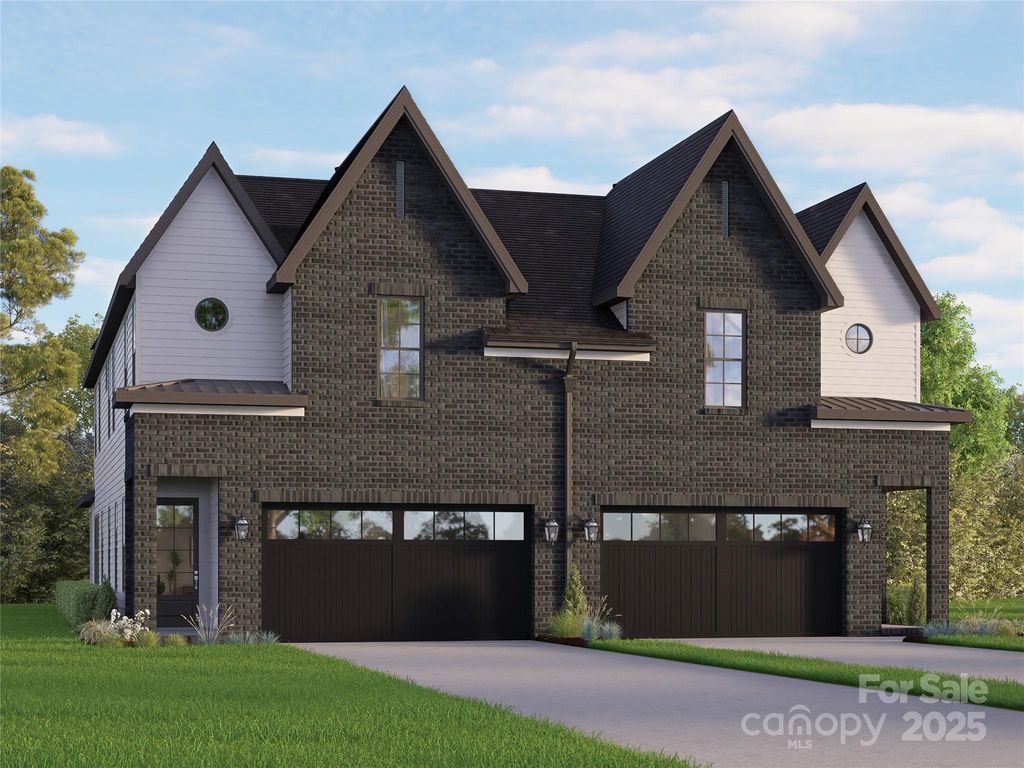 2621 Springway Drive, Charlotte, NC 28205