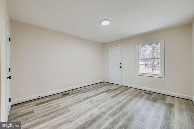 2 HOUNDSTOOTH CT, Owings Mills, MD 21117