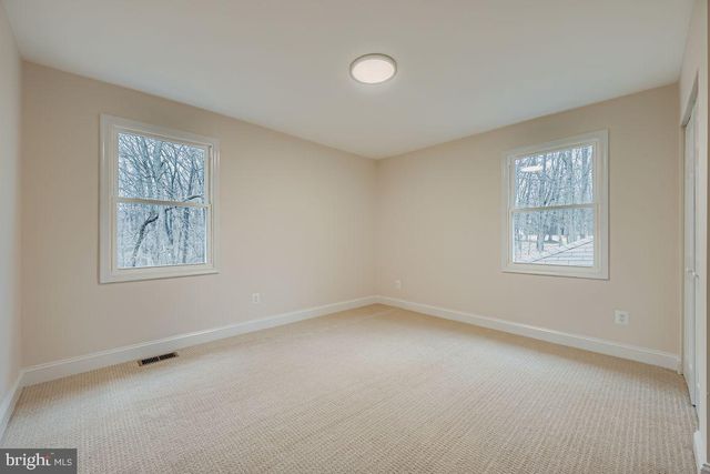 2 HOUNDSTOOTH CT, Owings Mills, MD 21117