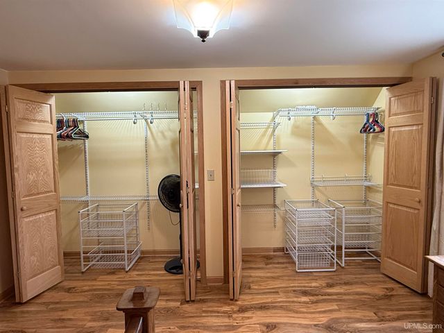 402 Lake Avenue, Ironwood, MI 49938