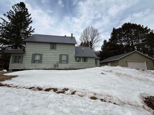 402 Lake Avenue, Ironwood, MI 49938