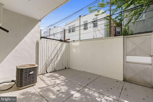 2529 S CAMAC ST, Philadelphia, PA 19148
