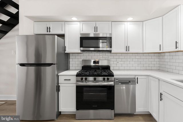 2529 S CAMAC ST, Philadelphia, PA 19148