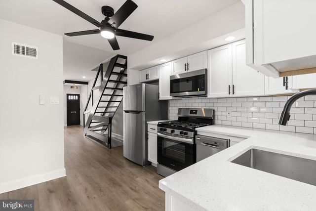 2529 S CAMAC ST, Philadelphia, PA 19148