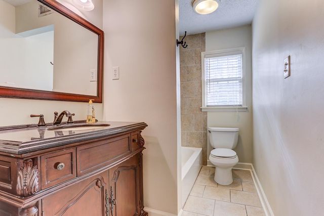 7119 TORO CV, Germantown, TN 38138