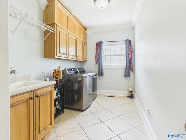 115 Rainbow Glen Circle, Madison, AL 35758