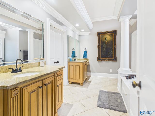 115 Rainbow Glen Circle, Madison, AL 35758