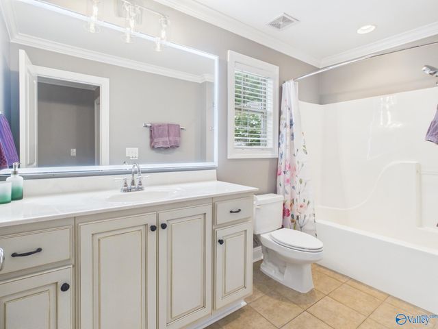 115 Rainbow Glen Circle, Madison, AL 35758