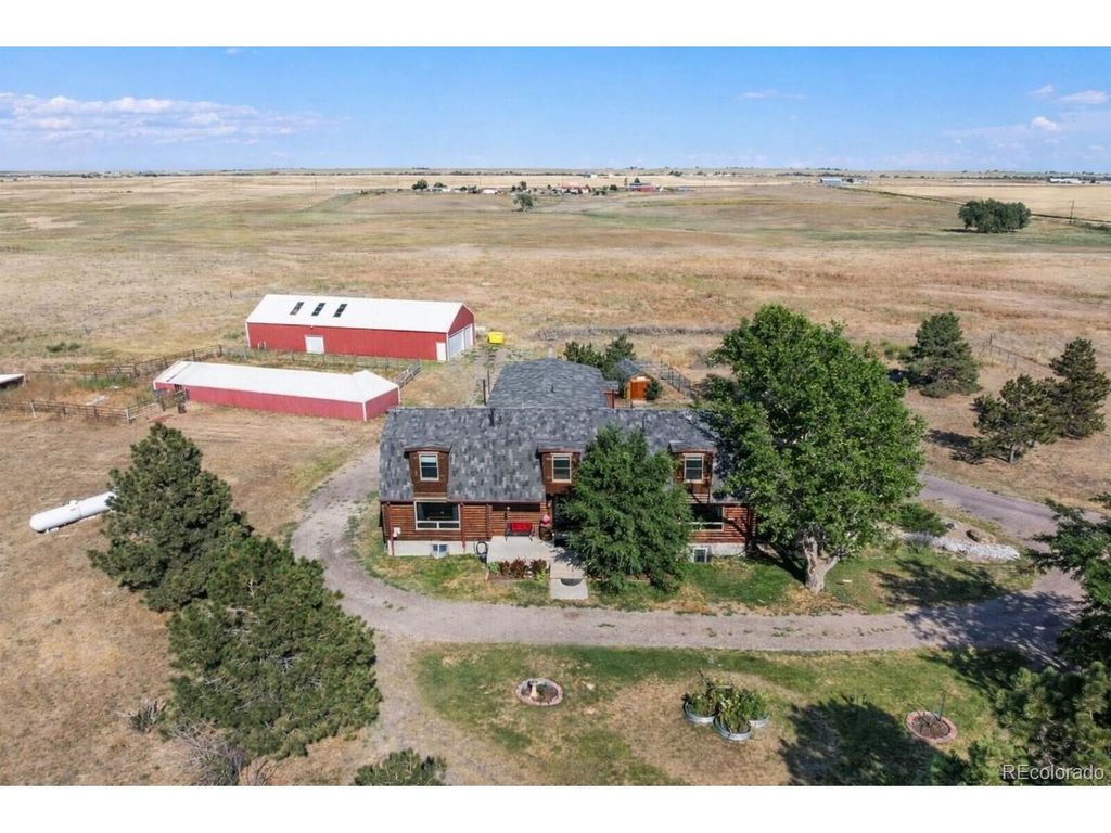 48155 E 56th Ave, Bennett, CO 80102