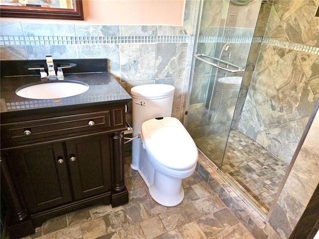 1244 Hickory Wood Drive NE, Woodstock, GA 30188